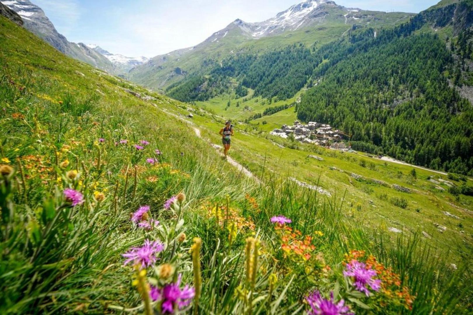 Apartment Au Bon Coin - Luxury Chamonix Hidden Haven, Mont Blanc View, Hot Tub And Garden Εξωτερικό φωτογραφία