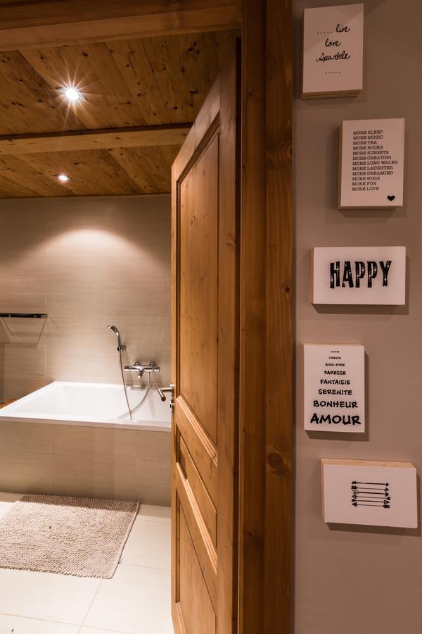 Apartment Au Bon Coin - Luxury Chamonix Hidden Haven, Mont Blanc View, Hot Tub And Garden Εξωτερικό φωτογραφία